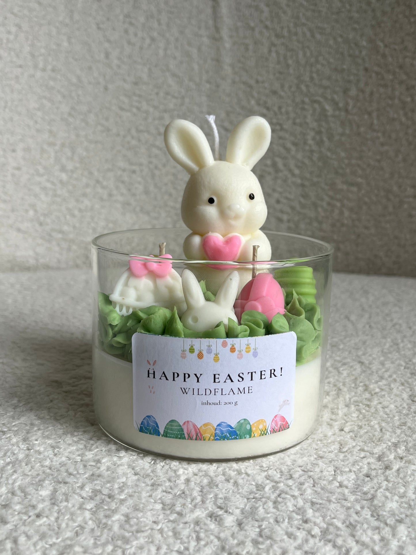 Bunny hop candle